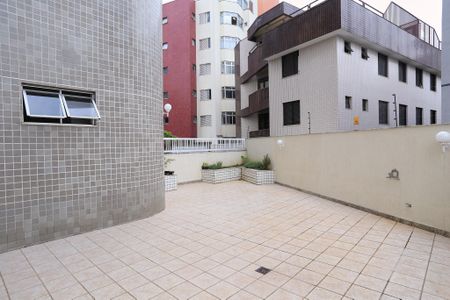 Apartamento à venda com 100m², 3 quartos e 2 vagasÁrea comum - Salão de festas