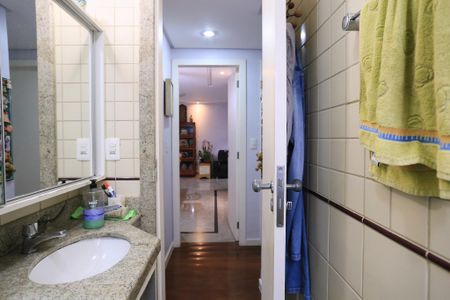 Apartamento à venda com 100m², 3 quartos e 2 vagasBanheiro
