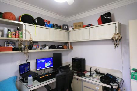 Apartamento à venda com 100m², 3 quartos e 2 vagasQuarto 1