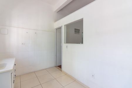 Cozinha  de casa para alugar com 1 quarto, 40m² em Metalúrgicos, Osasco