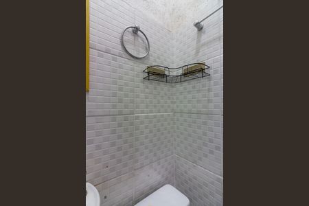 Banheiro de casa para alugar com 1 quarto, 40m² em Metalúrgicos, Osasco