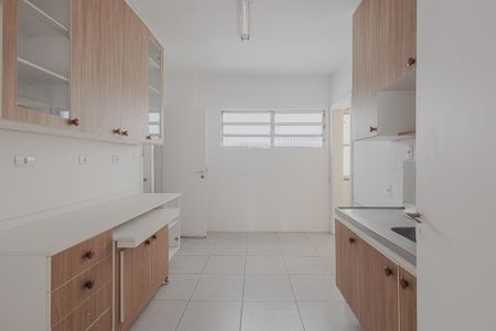Apartamento à venda com 103m², 3 quartos e 2 vagasCozinha
