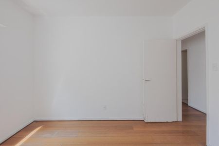 Apartamento à venda com 103m², 3 quartos e 2 vagasQuarto 2