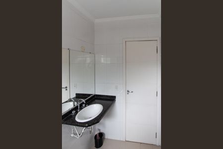 Casa para alugar com 300m², 4 quartos e 5 vagas Casa para alugar com 300m², 4 quartos e 5 vagasBanheiro da Suíte