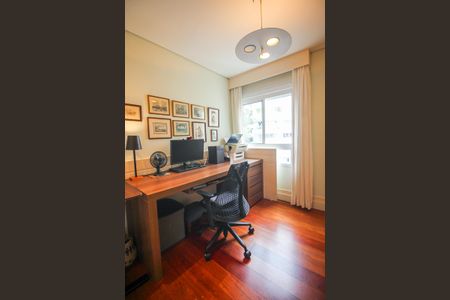 Apartamento à venda com 129m², 3 quartos e 3 vagasSuíte 3