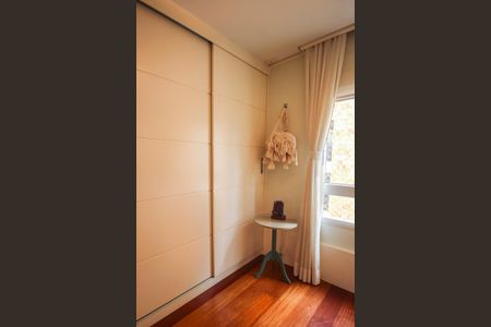 Apartamento à venda com 129m², 3 quartos e 3 vagasSuíte 1