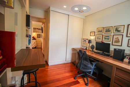 Apartamento à venda com 129m², 3 quartos e 3 vagasSuíte 3