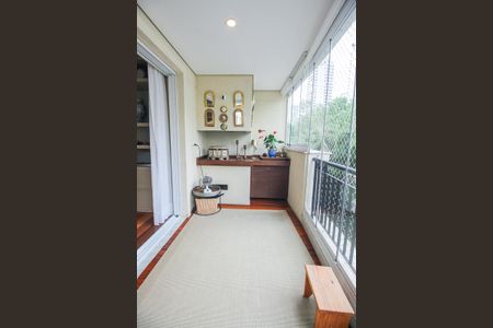 Varanda da Sala de apartamento à venda com 3 quartos, 129m² em Real Parque, São Paulo