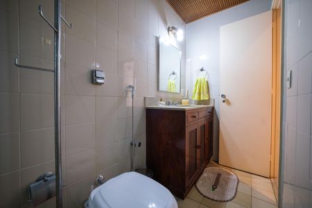 Apartamento à venda com 129m², 3 quartos e 2 vagas Apartamento à venda com 129m², 3 quartos e 2 vagasBanheiro Social