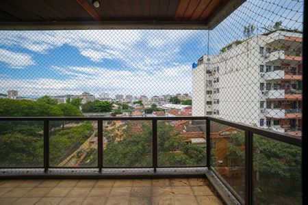 Apartamento à venda com 129m², 3 quartos e 2 vagas Apartamento à venda com 129m², 3 quartos e 2 vagasQuarto Suite Vista