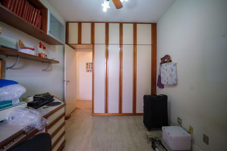 Apartamento à venda com 129m², 3 quartos e 2 vagas Apartamento à venda com 129m², 3 quartos e 2 vagasQuarto 3