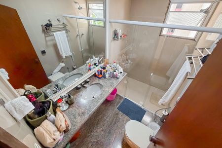Apartamento para alugar com 103m², 2 quartos e 2 vagas Apartamento para alugar com 103m², 2 quartos e 2 vagasBanheiro da Suíte