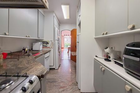 Apartamento para alugar com 103m², 2 quartos e 2 vagas Apartamento para alugar com 103m², 2 quartos e 2 vagasCozinha