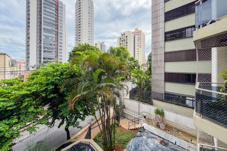 Apartamento para alugar com 103m², 2 quartos e 2 vagas Apartamento para alugar com 103m², 2 quartos e 2 vagasVaranda da Sala - Vista