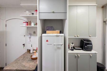 Apartamento para alugar com 103m², 2 quartos e 2 vagas Apartamento para alugar com 103m², 2 quartos e 2 vagasCozinha