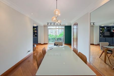 Apartamento para alugar com 103m², 2 quartos e 2 vagas Apartamento para alugar com 103m², 2 quartos e 2 vagasSala