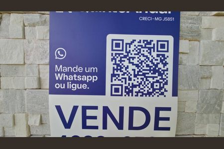 Casa de condomínio à venda com 230m², 4 quartos e 2 vagasPlaca