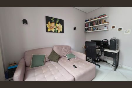 Casa de condomínio à venda com 230m², 4 quartos e 2 vagasQuarto 1