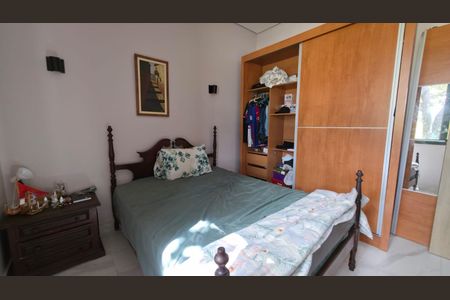 Casa de condomínio à venda com 230m², 4 quartos e 2 vagasQuarto 4
