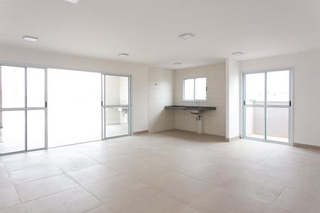 Apartamento para alugar com 30m², 2 quartos e sem vagaÁrea comum - Salão de festas