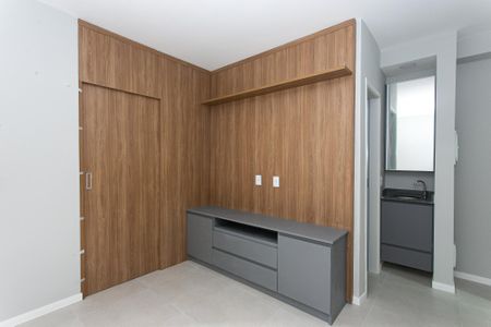 Sala de apartamento para alugar com 2 quartos, 30m² em Vila Carrão, São Paulo