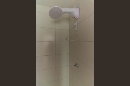 Banheiro  de apartamento para alugar com 1 quarto, 30m² em Vila Carrão, São Paulo