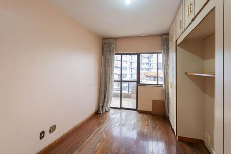 Apartamento à venda com 212m², 4 quartos e 2 vagasSuíte 
