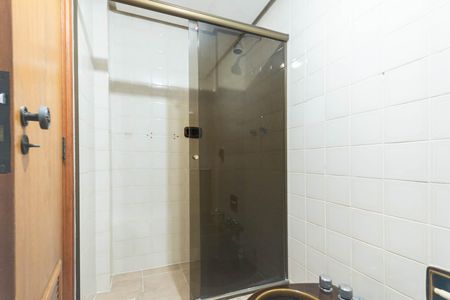 Apartamento à venda com 212m², 4 quartos e 2 vagasBanheiro Suíte 