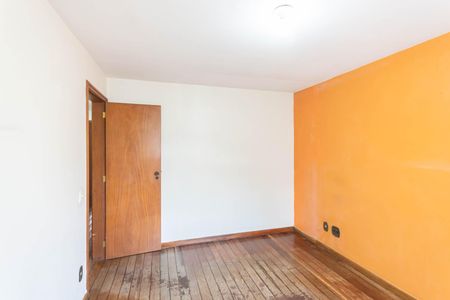 Apartamento à venda com 212m², 4 quartos e 2 vagasQuarto 2
