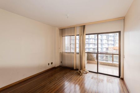 Apartamento à venda com 212m², 4 quartos e 2 vagasSala