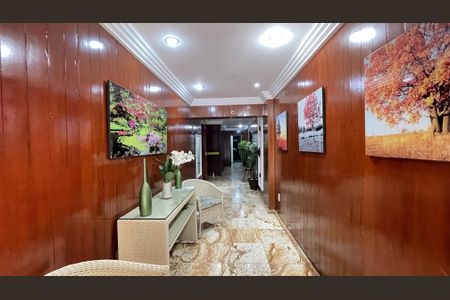 Apartamento à venda com 212m², 4 quartos e 2 vagasÁrea comum