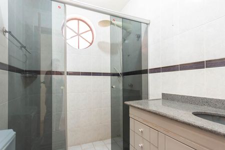 Apartamento à venda com 212m², 4 quartos e 2 vagasBanheiro 2