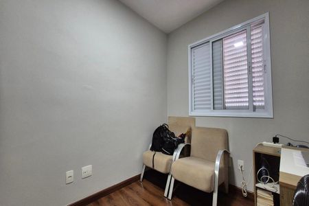 Apartamento à venda com 81m², 3 quartos e 1 vagaQuarto 2 