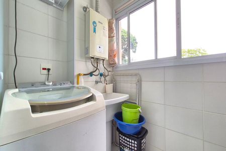 Apartamento à venda com 81m², 3 quartos e 1 vagaÁrea de Serviço