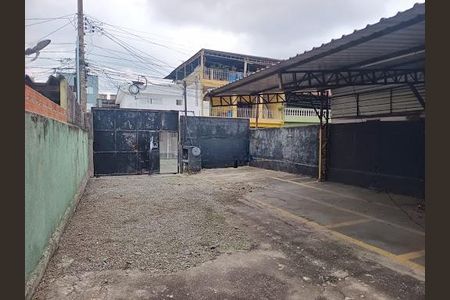 Casa à venda com 1 quarto, 109m² em Km 18, Osasco