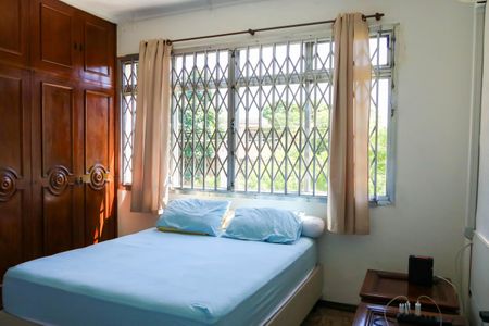 Casa à venda com 180m², 4 quartos e 2 vagas Casa à venda com 180m², 4 quartos e 2 vagasQuarto Suíte