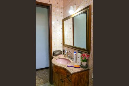 Casa à venda com 180m², 4 quartos e 2 vagas Casa à venda com 180m², 4 quartos e 2 vagasBanheiro do Quarto Suíte