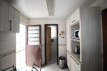 Casa à venda com 156m², 5 quartos e 4 vagasCozinha