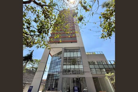 Studio à venda com 25m², 1 quarto e sem vaga Studio à venda com 25m², 1 quarto e sem vagaFachada