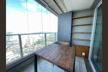 Apartamento para alugar com 37m², 1 quarto e 1 vagaVaranda
