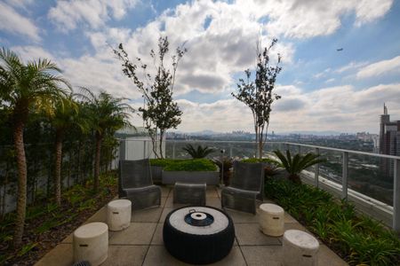 Apartamento à venda com 37m², 1 quarto e 1 vaga Apartamento à venda com 37m², 1 quarto e 1 vagaÁrea comum