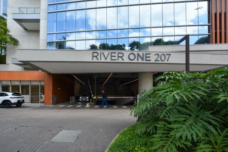 Apartamento à venda com 37m², 1 quarto e 1 vaga Apartamento à venda com 37m², 1 quarto e 1 vagaFachada