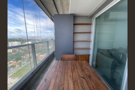 Apartamento para alugar com 37m², 1 quarto e 1 vagaVaranda
