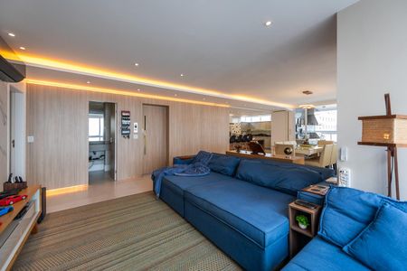 Apartamento para alugar com 3 quartos, 302m² em Gonzaga, Santos