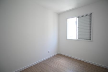 Quarto 1 de apartamento para alugar com 1 quarto, 43m² em Jardim Tres Irmaos, Taboão da Serra