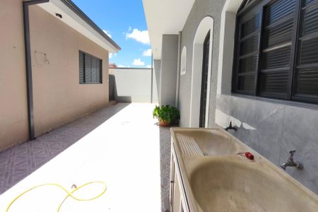 Casa para alugar com 200m², 2 quartos e 1 vagaÁrea de Serviço
