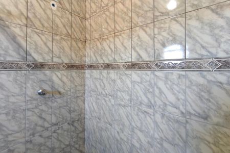 Banheiro Suíte de casa para alugar com 2 quartos, 200m² em Jardim Aurelia, Campinas