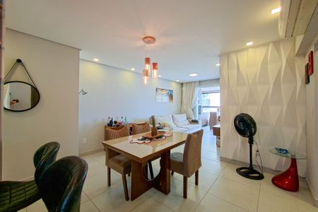 Apartamento para alugar com 88m², 2 quartos e 1 vaga Apartamento para alugar com 88m², 2 quartos e 1 vagaSala