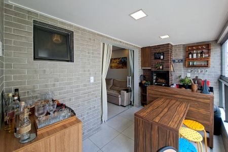 Apartamento para alugar com 88m², 2 quartos e 1 vaga Apartamento para alugar com 88m², 2 quartos e 1 vagaSacada