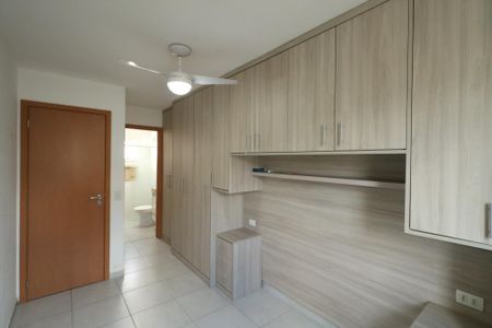 Apartamento para alugar com 70m², 2 quartos e 1 vagaSuíte